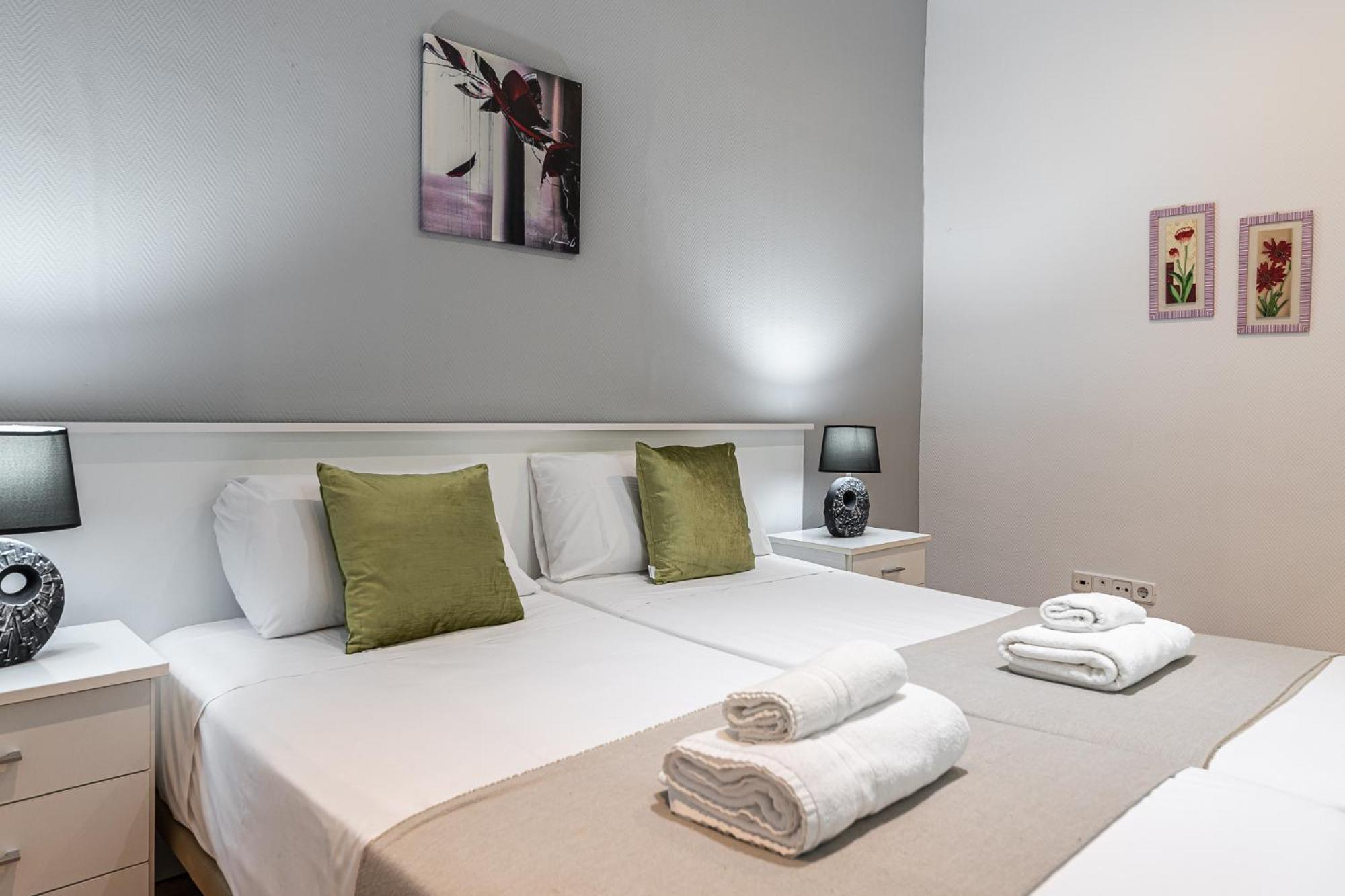 Waou Apartamentos En Sol Confort 4 — Photos 1